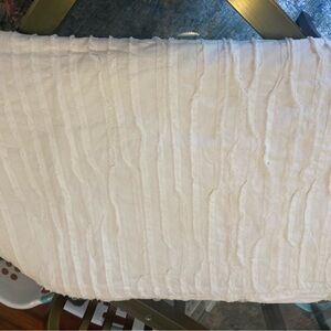 Pottery barn Camille full queen duvet cover